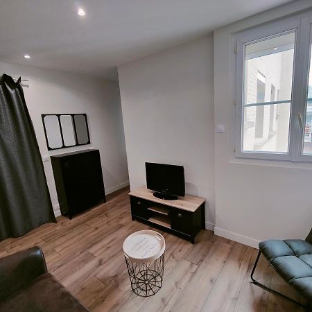 Appartement Business Ла-Гарен-Коломб Экстерьер фото