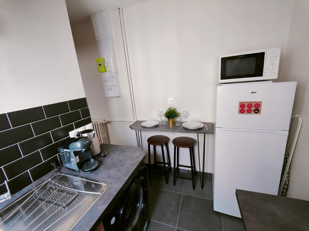 Appartement Business Ла-Гарен-Коломб Экстерьер фото