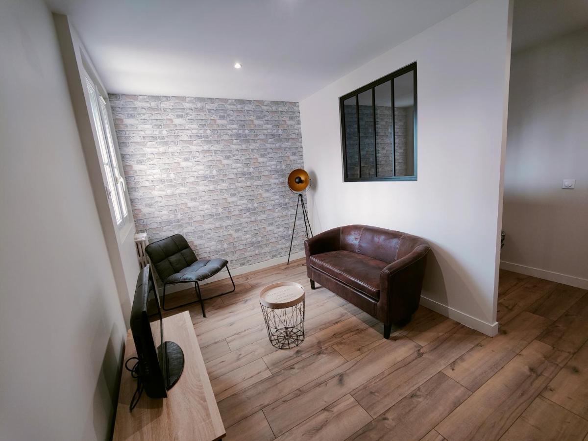 Appartement Business Ла-Гарен-Коломб Экстерьер фото